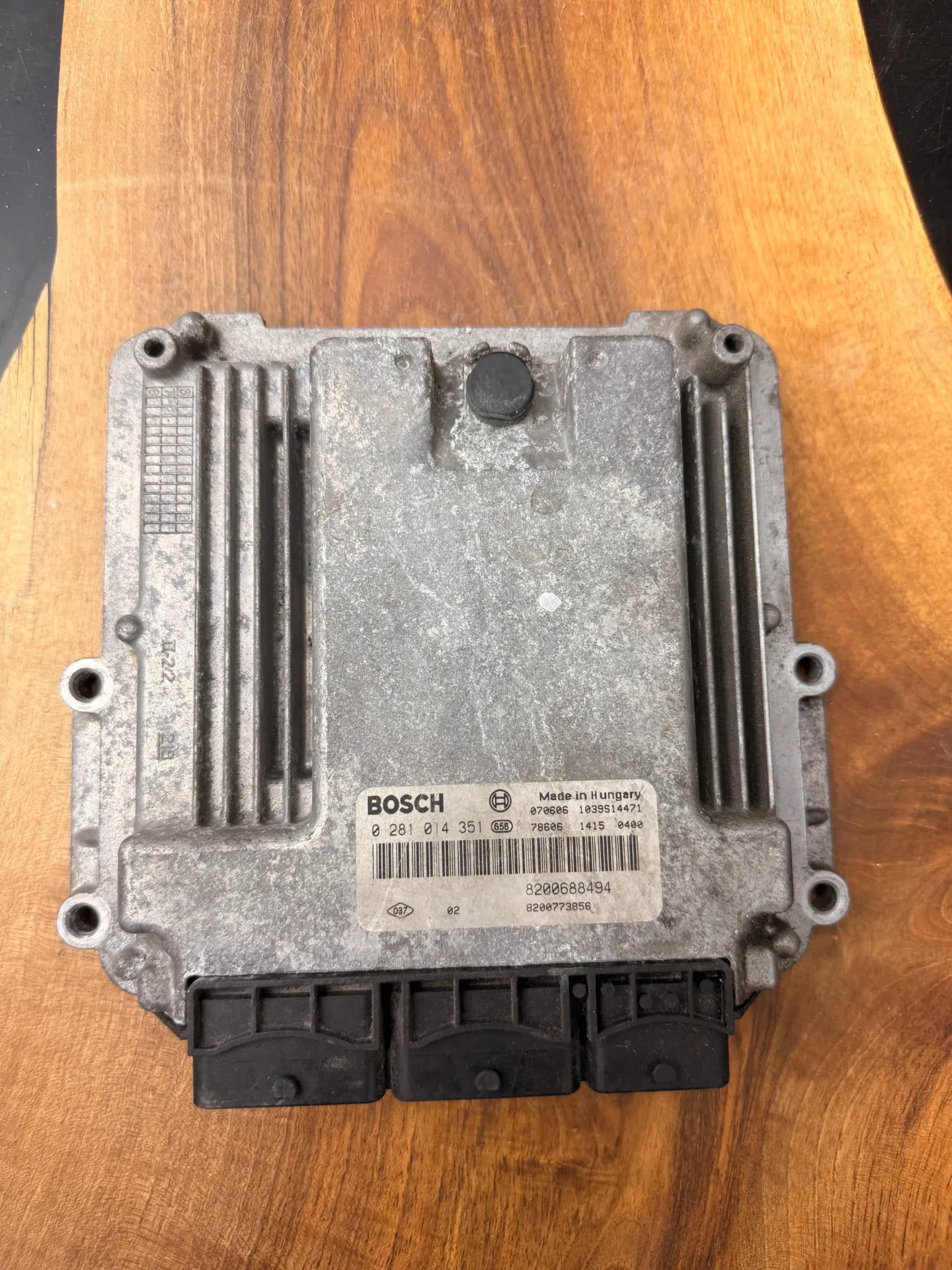 Calculateur Moteur | EDC16CP33-6.2 | 0281014351 | 8200688494 | 8200773856