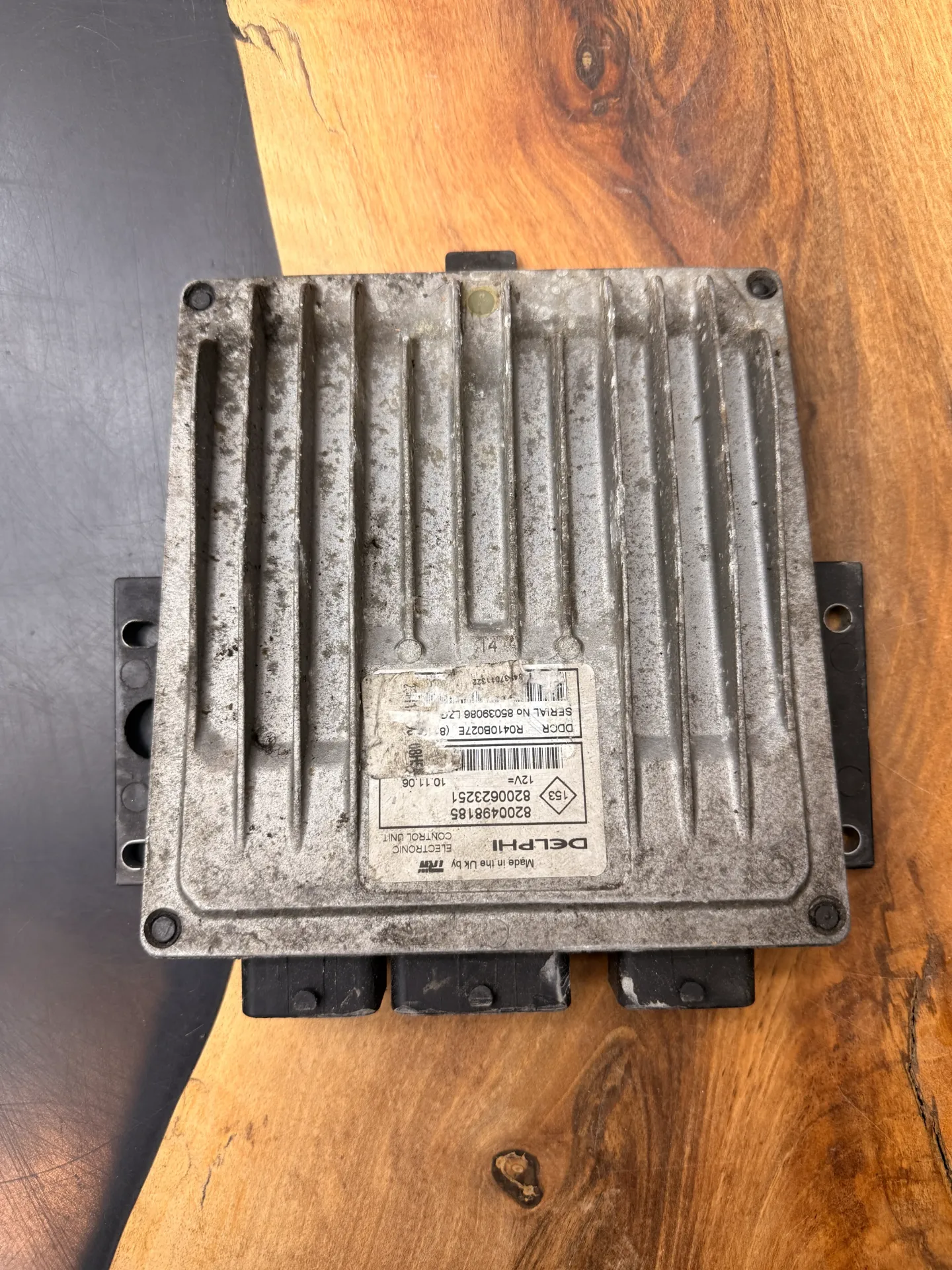 Calculateur Moteur I DDCR | R0410B027E | 8200498185 | 8200623251